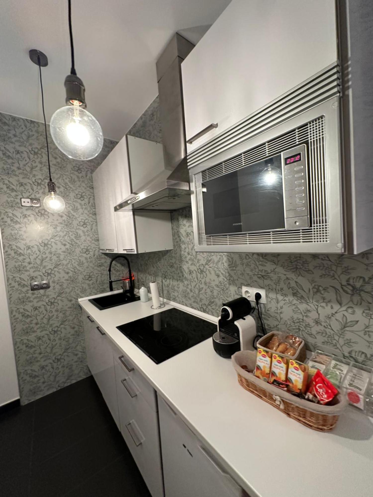 Precioso Estudio En Malasana Madrid Eksteriør billede